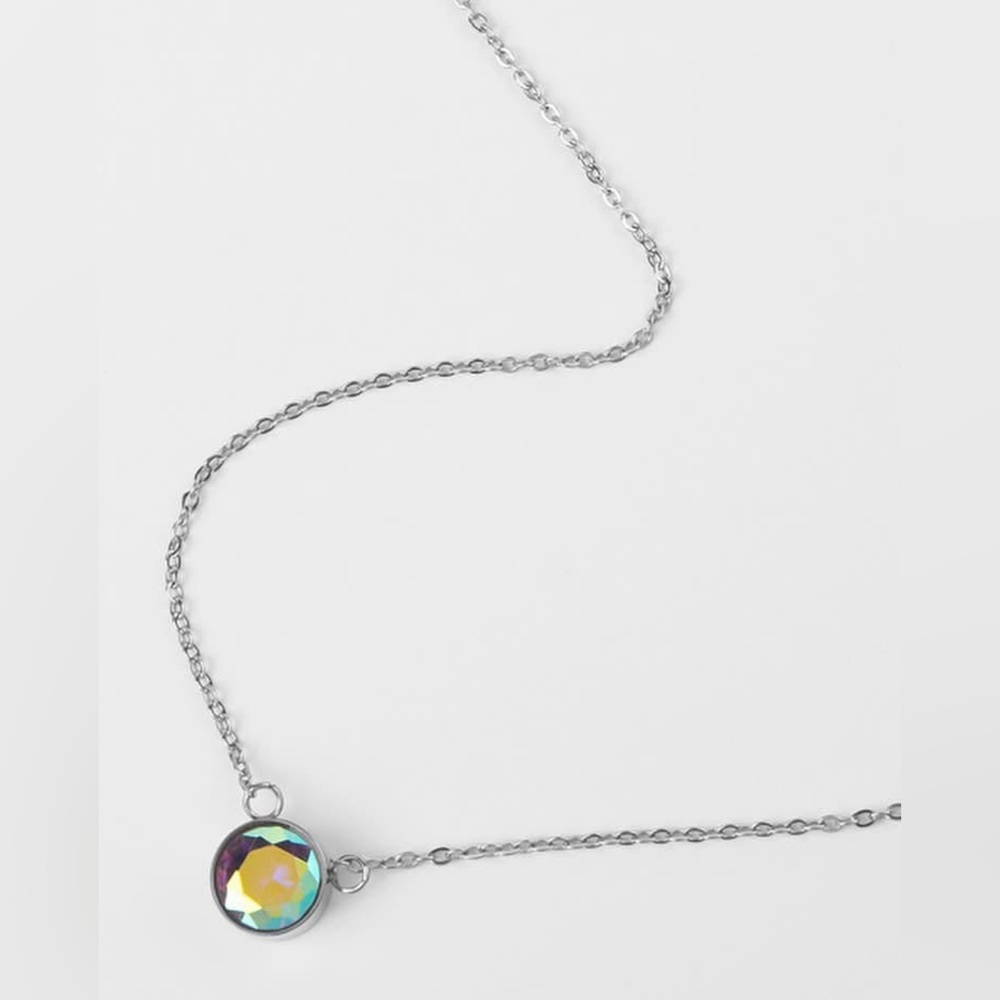 NEW Silver Iridescent Pendant Necklace